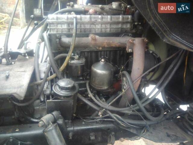 Зелений ГАЗ 66, об'ємом двигуна 4.75 л та пробігом 99 тис. км за 15000 $, фото 2 на Automoto.ua
