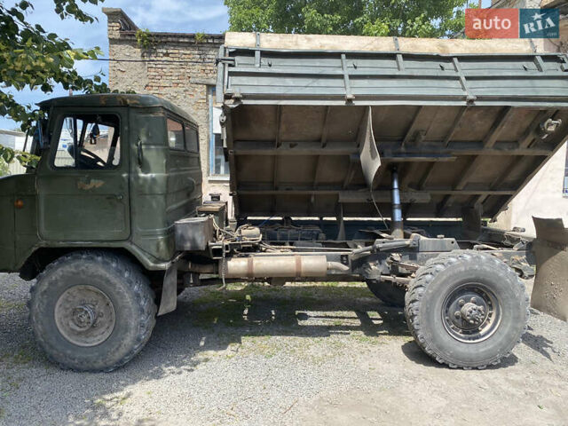 Зеленый ГАЗ 66, объемом двигателя 3.97 л и пробегом 500 тыс. км за 8200 $, фото 3 на Automoto.ua