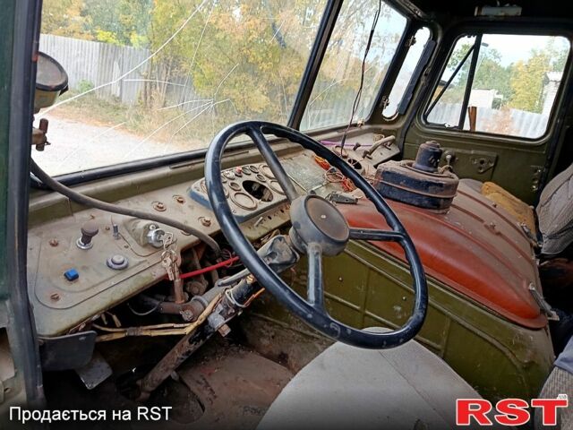 Зеленый ГАЗ 66, объемом двигателя 4.7 л и пробегом 120 тыс. км за 1350 $, фото 5 на Automoto.ua