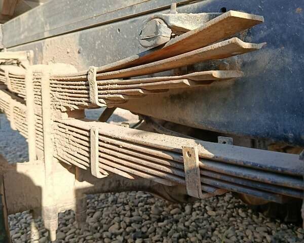 Зеленый ГАЗ 66, объемом двигателя 3.78 л и пробегом 1000 тыс. км за 9287 $, фото 1 на Automoto.ua