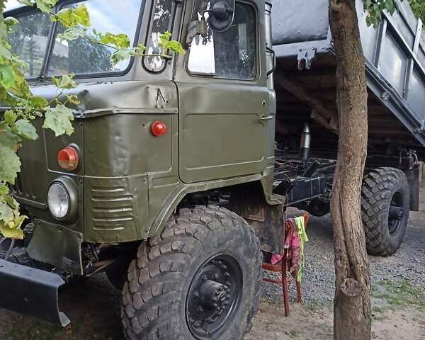 Зеленый ГАЗ 66, объемом двигателя 4.6 л и пробегом 5 тыс. км за 5200 $, фото 2 на Automoto.ua
