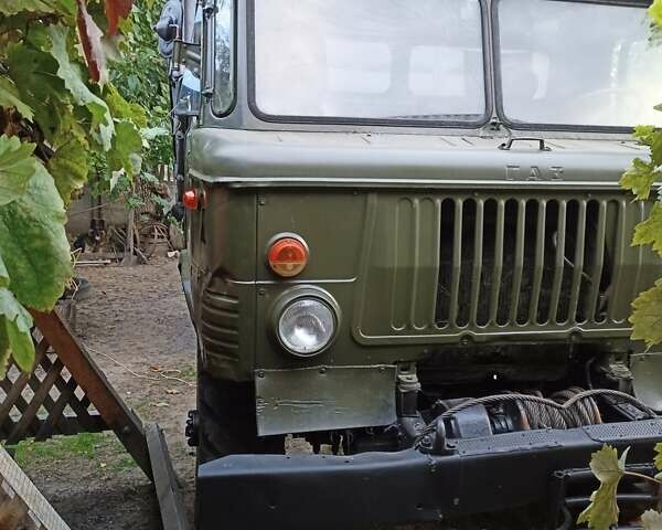 Зеленый ГАЗ 66, объемом двигателя 4.6 л и пробегом 5 тыс. км за 5200 $, фото 1 на Automoto.ua