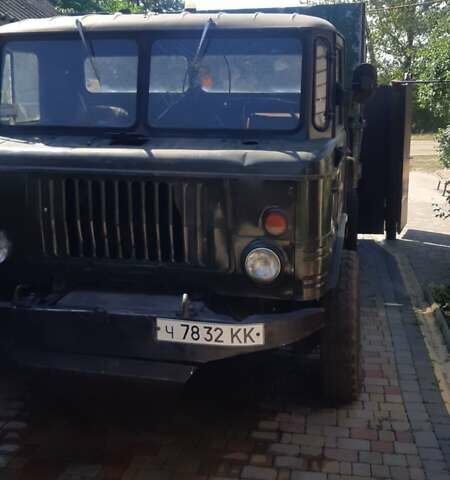 Зеленый ГАЗ 66, объемом двигателя 4.6 л и пробегом 180 тыс. км за 2900 $, фото 2 на Automoto.ua