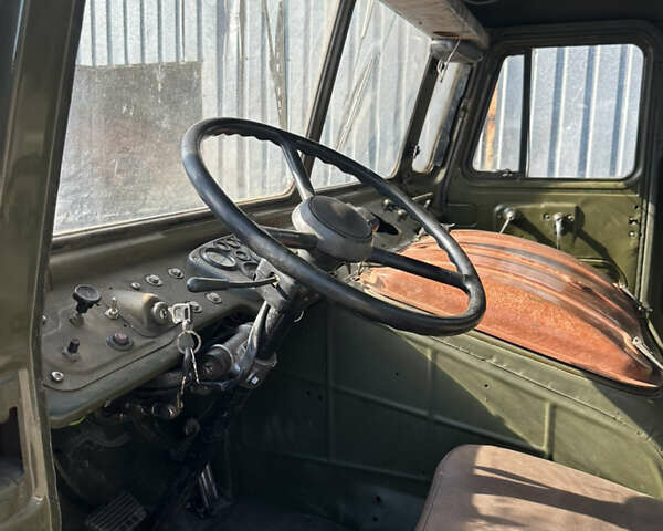 Зеленый ГАЗ 66, объемом двигателя 4.7 л и пробегом 1 тыс. км за 13000 $, фото 4 на Automoto.ua