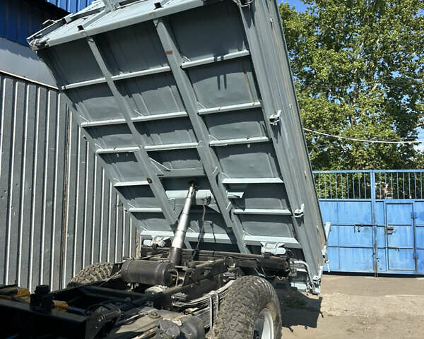 Зеленый ГАЗ 66, объемом двигателя 4.7 л и пробегом 1 тыс. км за 13500 $, фото 3 на Automoto.ua