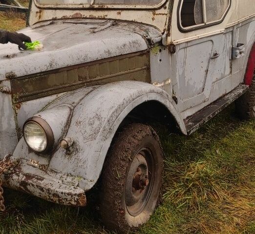 Серый ГАЗ 69, объемом двигателя 0 л и пробегом 100 тыс. км за 800 $, фото 3 на Automoto.ua