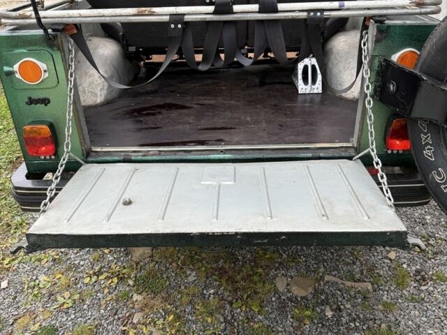 Зеленый ГАЗ 69, объемом двигателя 2.4 л и пробегом 1000 тыс. км за 5200 $, фото 9 на Automoto.ua