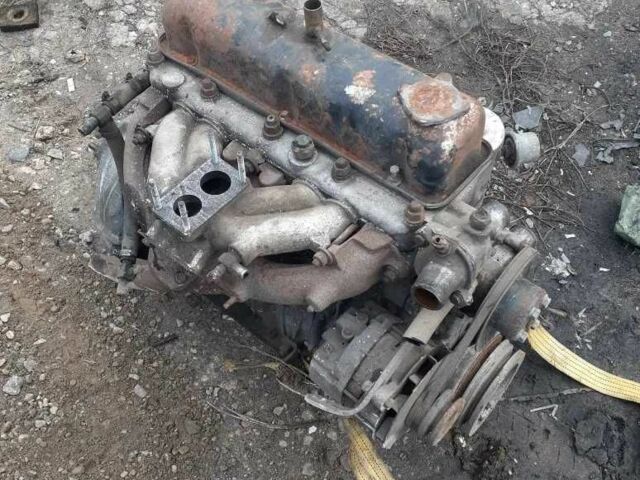 Зеленый ГАЗ 69, объемом двигателя 2.4 л и пробегом 50 тыс. км за 356 $, фото 2 на Automoto.ua