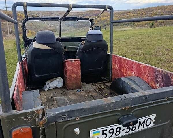 Зеленый ГАЗ 69, объемом двигателя 2.4 л и пробегом 100 тыс. км за 1850 $, фото 1 на Automoto.ua