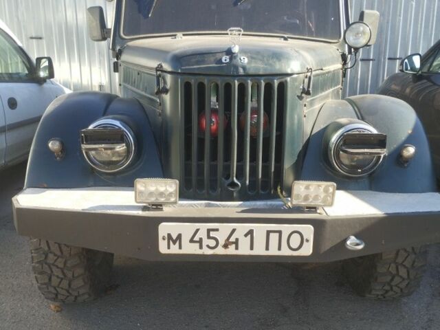 Зелений ГАЗ 69, об'ємом двигуна 2.4 л та пробігом 150 тис. км за 2700 $, фото 1 на Automoto.ua