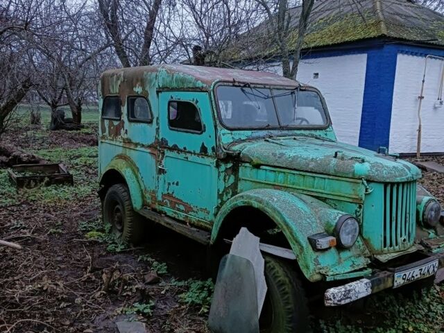 Зеленый ГАЗ 69, объемом двигателя 2.4 л и пробегом 100 тыс. км за 994 $, фото 2 на Automoto.ua