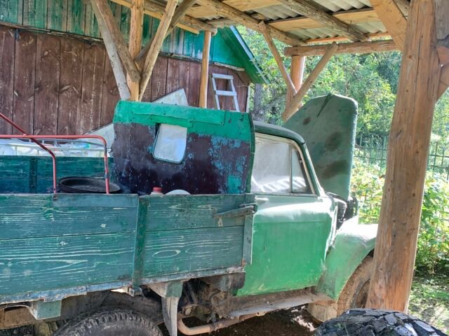 Зеленый ГАЗ 69, объемом двигателя 0 л и пробегом 2 тыс. км за 1150 $, фото 2 на Automoto.ua