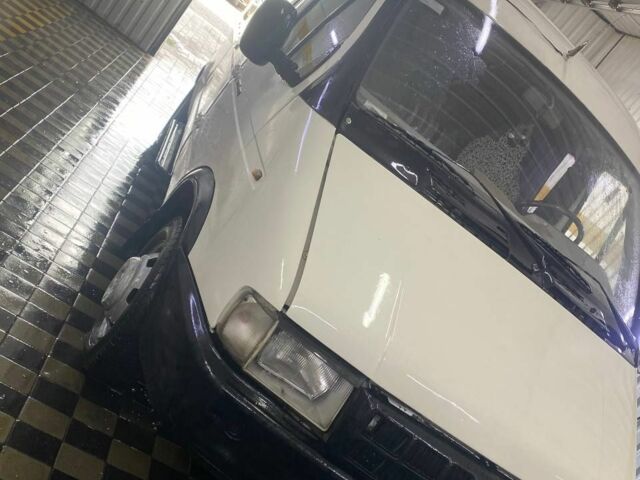 Белый ГАЗ Другая, объемом двигателя 2.4 л и пробегом 250 тыс. км за 1300 $, фото 1 на Automoto.ua