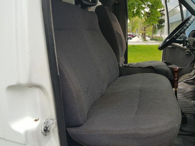 Білий ГАЗ Інша, об'ємом двигуна 2.4 л та пробігом 300 тис. км за 1700 $, фото 2 на Automoto.ua