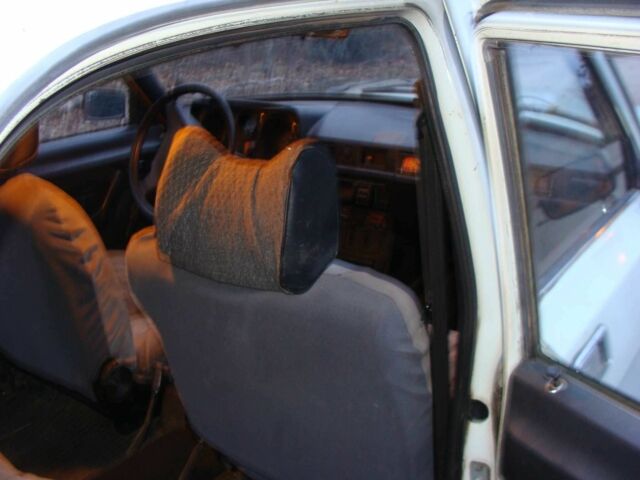 Белый ГАЗ Другая, объемом двигателя 2.4 л и пробегом 135 тыс. км за 1544 $, фото 10 на Automoto.ua