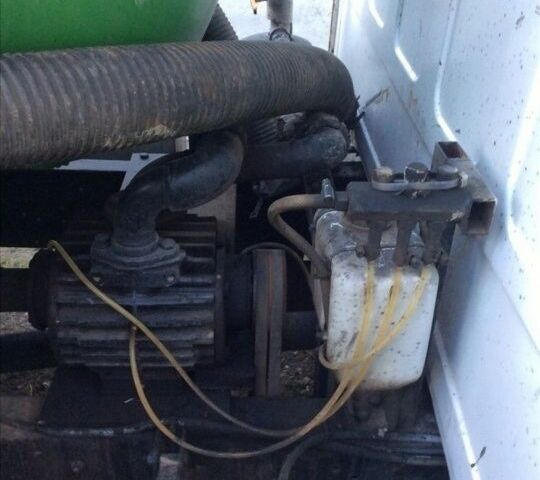 Белый ГАЗ Другая, объемом двигателя 4.25 л и пробегом 600 тыс. км за 6000 $, фото 3 на Automoto.ua