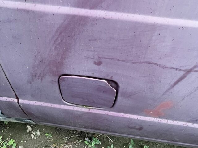 Красный ГАЗ Другая, объемом двигателя 2.4 л и пробегом 237 тыс. км за 1059 $, фото 5 на Automoto.ua