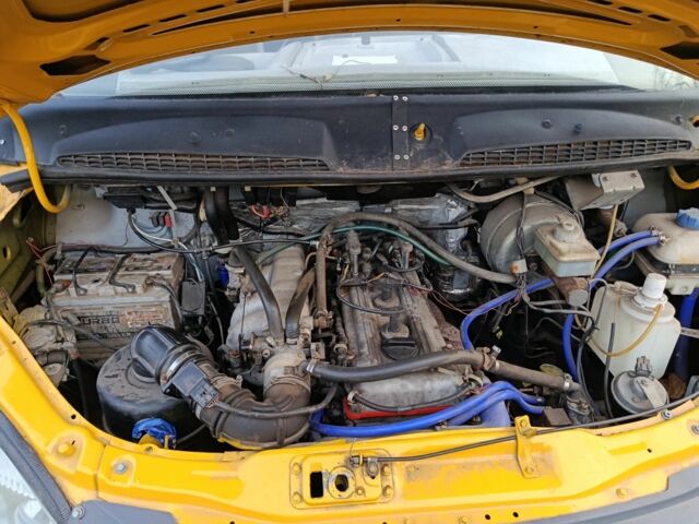 Жовтий ГАЗ Інша, об'ємом двигуна 2.5 л та пробігом 280 тис. км за 9000 $, фото 3 на Automoto.ua