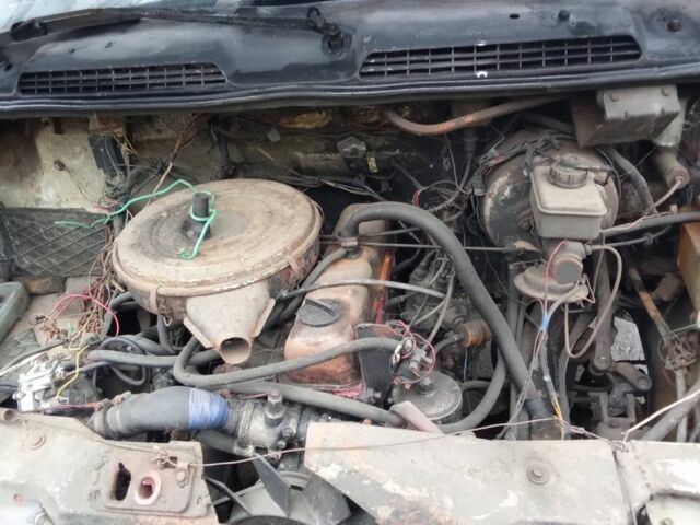 Сірий ГАЗ Інша, об'ємом двигуна 2.4 л та пробігом 500 тис. км за 1700 $, фото 4 на Automoto.ua