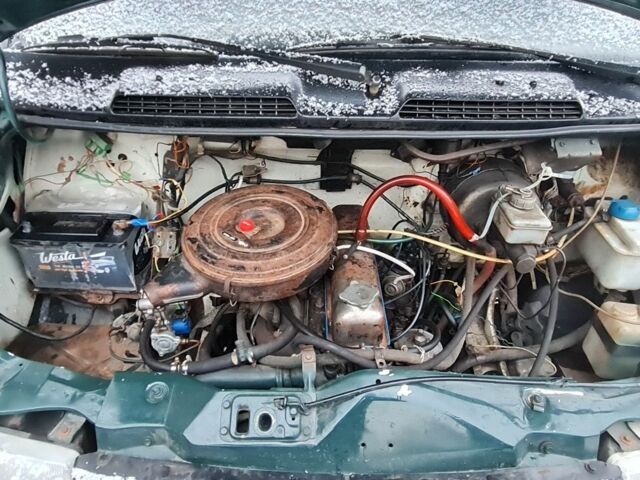 Зеленый ГАЗ Другая, объемом двигателя 2.4 л и пробегом 18 тыс. км за 1400 $, фото 6 на Automoto.ua