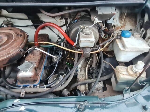 Зеленый ГАЗ Другая, объемом двигателя 2.4 л и пробегом 18 тыс. км за 1400 $, фото 7 на Automoto.ua