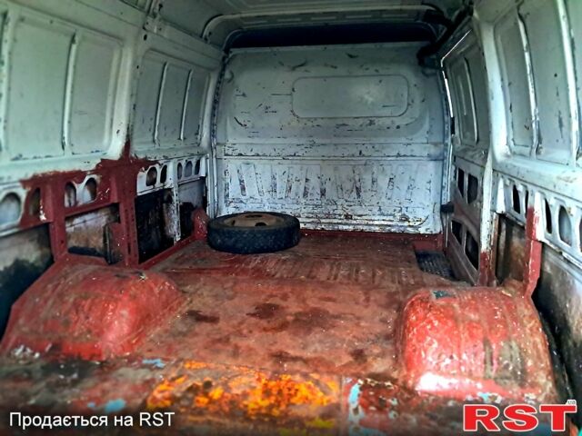 Білий ГАЗ Газель, об'ємом двигуна 2.5 л та пробігом 243 тис. км за 1300 $, фото 9 на Automoto.ua