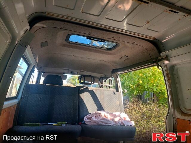 Белый ГАЗ Газель, объемом двигателя 2.5 л и пробегом 113 тыс. км за 1900 $, фото 6 на Automoto.ua