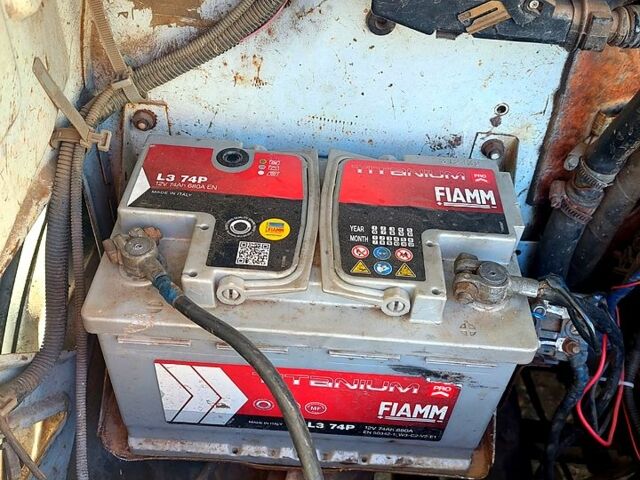 Белый ГАЗ Газель, объемом двигателя 2.5 л и пробегом 113 тыс. км за 1900 $, фото 3 на Automoto.ua