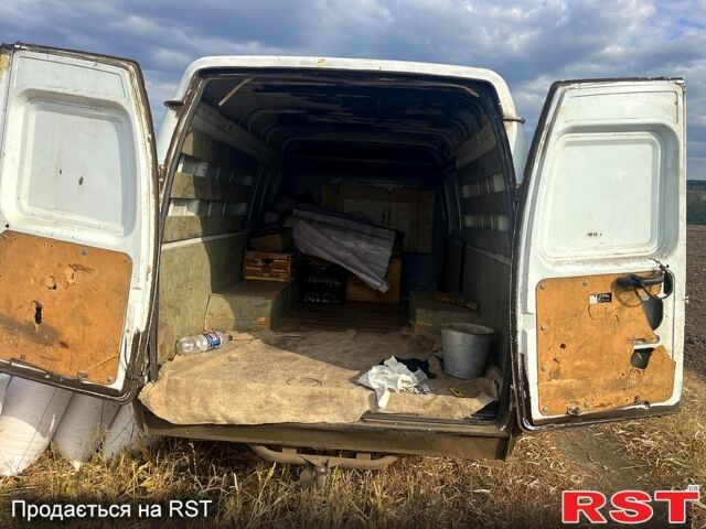 Белый ГАЗ Газель, объемом двигателя 2.5 л и пробегом 140 тыс. км за 2300 $, фото 2 на Automoto.ua