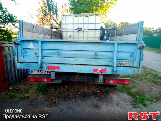 Белый ГАЗ Газель, объемом двигателя 2.4 л и пробегом 100 тыс. км за 1700 $, фото 2 на Automoto.ua