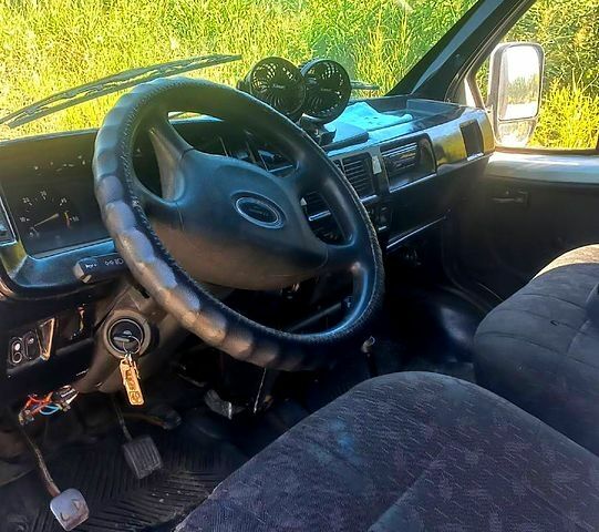 Білий ГАЗ Газель, об'ємом двигуна 2.4 л та пробігом 0 тис. км за 1800 $, фото 6 на Automoto.ua