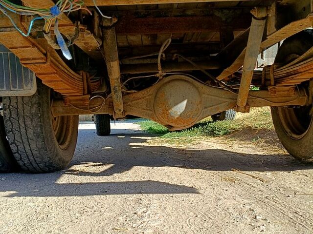 Білий ГАЗ Газель, об'ємом двигуна 2.4 л та пробігом 165 тис. км за 900 $, фото 10 на Automoto.ua