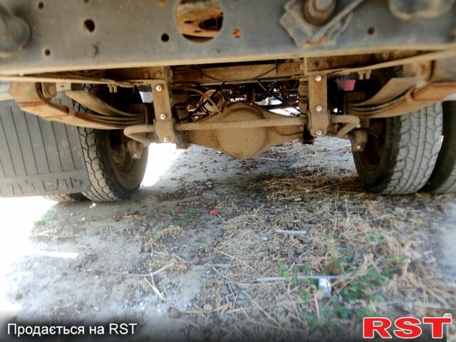 Білий ГАЗ Газель, об'ємом двигуна 2.4 л та пробігом 0 тис. км за 1500 $, фото 1 на Automoto.ua