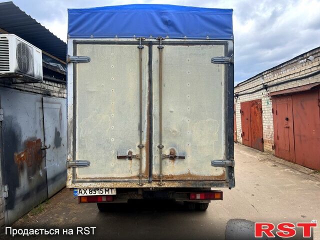 Белый ГАЗ Газель, объемом двигателя 3 л и пробегом 300 тыс. км за 2100 $, фото 3 на Automoto.ua