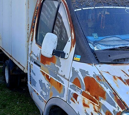 Белый ГАЗ Газель, объемом двигателя 2.4 л и пробегом 250 тыс. км за 2000 $, фото 2 на Automoto.ua