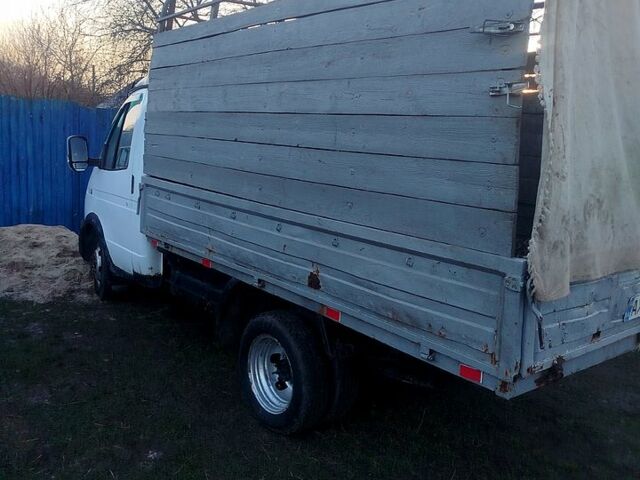 Белый ГАЗ Газель, объемом двигателя 2.4 л и пробегом 100 тыс. км за 1750 $, фото 1 на Automoto.ua