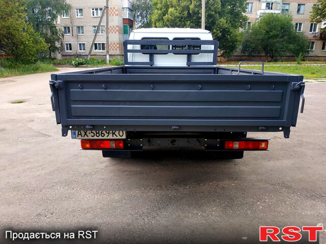 Белый ГАЗ Газель, объемом двигателя 2.3 л и пробегом 170 тыс. км за 3200 $, фото 5 на Automoto.ua