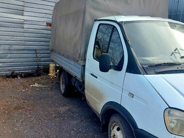 Белый ГАЗ Газель, объемом двигателя 3 л и пробегом 390 тыс. км за 3100 $, фото 1 на Automoto.ua