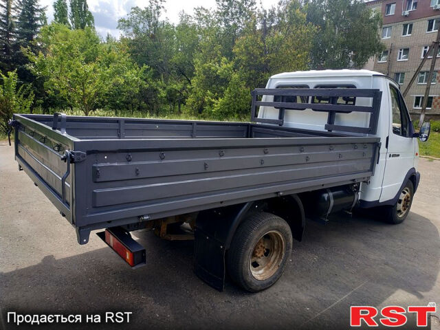Белый ГАЗ Газель, объемом двигателя 2.3 л и пробегом 170 тыс. км за 3200 $, фото 7 на Automoto.ua