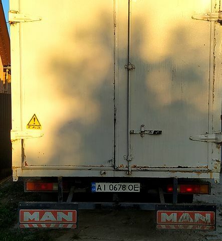 Білий ГАЗ Газель, об'ємом двигуна 2.2 л та пробігом 300 тис. км за 1900 $, фото 10 на Automoto.ua