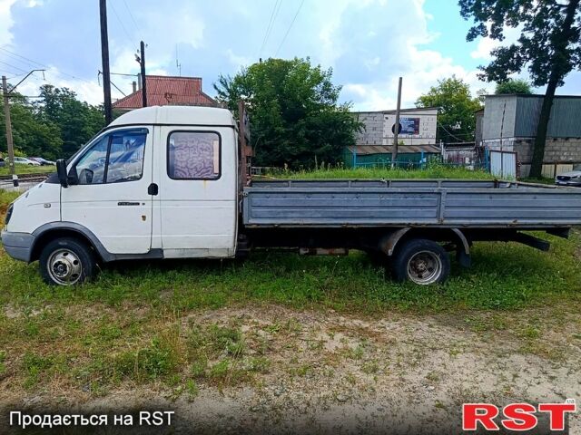 Белый ГАЗ Газель, объемом двигателя 2.3 л и пробегом 244 тыс. км за 4000 $, фото 3 на Automoto.ua