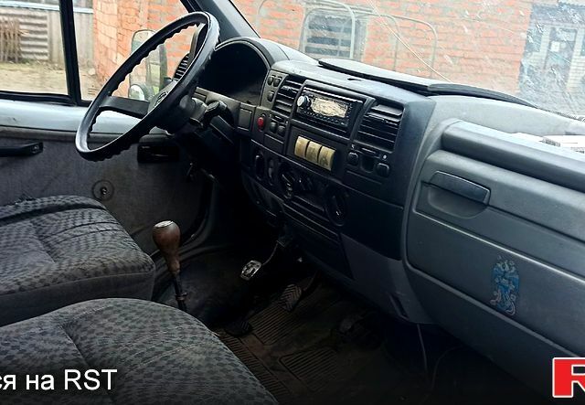 Белый ГАЗ Газель, объемом двигателя 2.3 л и пробегом 190 тыс. км за 1550 $, фото 4 на Automoto.ua