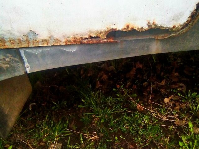 Белый ГАЗ Газель, объемом двигателя 2.3 л и пробегом 190 тыс. км за 1550 $, фото 10 на Automoto.ua