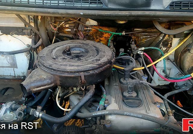 Білий ГАЗ Газель, об'ємом двигуна 2.2 л та пробігом 300 тис. км за 1900 $, фото 4 на Automoto.ua