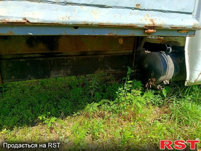 Белый ГАЗ Газель, объемом двигателя 2.3 л и пробегом 244 тыс. км за 4000 $, фото 6 на Automoto.ua