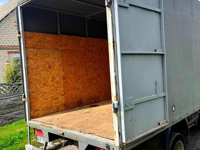 Белый ГАЗ Газель, объемом двигателя 2.4 л и пробегом 309 тыс. км за 2100 $, фото 2 на Automoto.ua