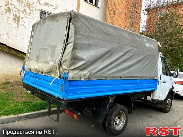 Белый ГАЗ Газель, объемом двигателя 2.3 л и пробегом 200 тыс. км за 1800 $, фото 2 на Automoto.ua