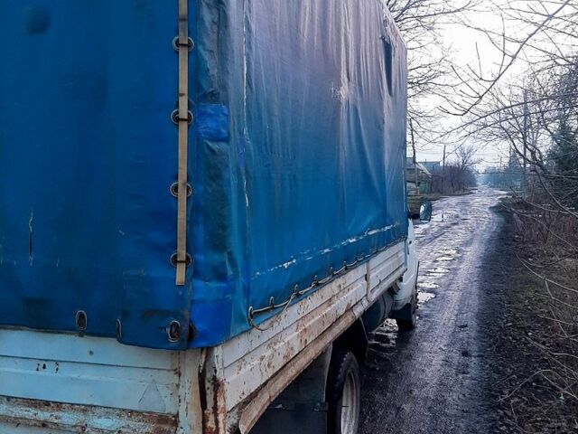 Белый ГАЗ Газель, объемом двигателя 2.3 л и пробегом 530 тыс. км за 3100 $, фото 4 на Automoto.ua