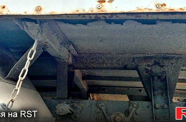 Белый ГАЗ Газель, объемом двигателя 2.3 л и пробегом 123 тыс. км за 1600 $, фото 6 на Automoto.ua