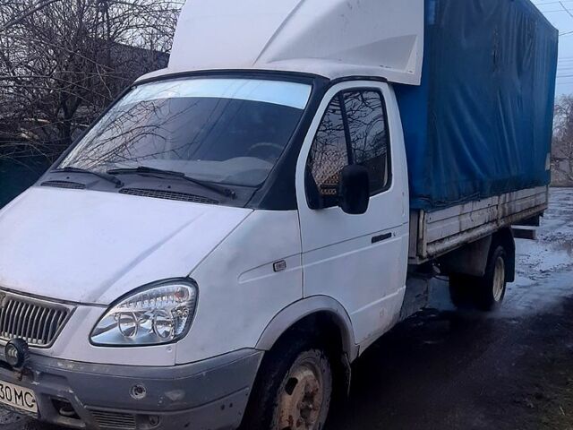 Белый ГАЗ Газель, объемом двигателя 2.3 л и пробегом 530 тыс. км за 3100 $, фото 2 на Automoto.ua